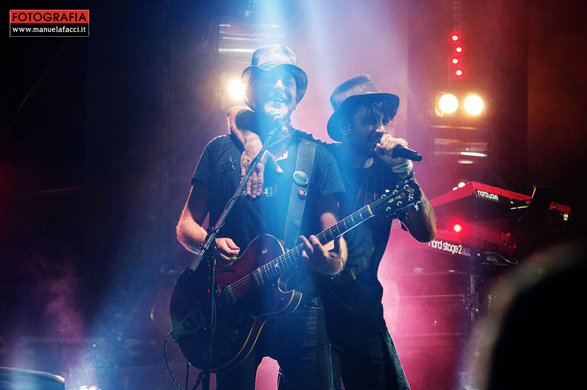 fabrizio-moro-pace-live-tour-15-roberto-maccaroni
