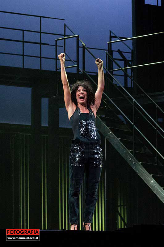 Flashdance-30