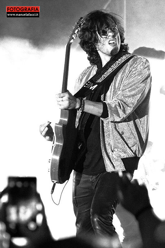 ermal-meta-non-abbiamo-armi-tour-2018-05