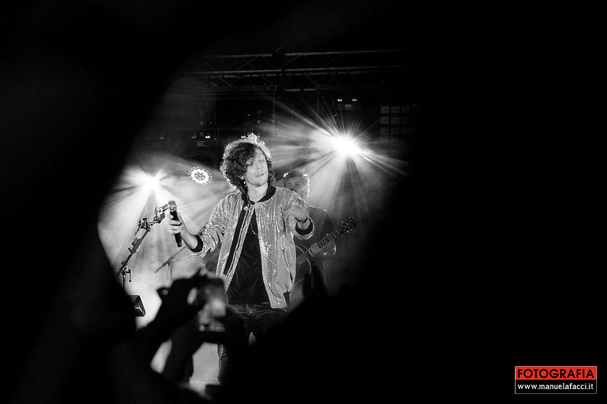 ermal-meta-non-abbiamo-armi-tour-2018-17