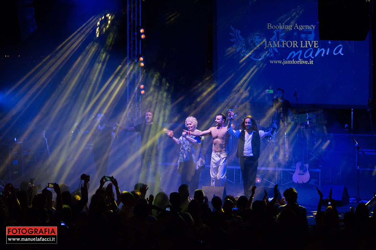 queenmania-katia-ricciarelli-freddie-and-the-queen-20