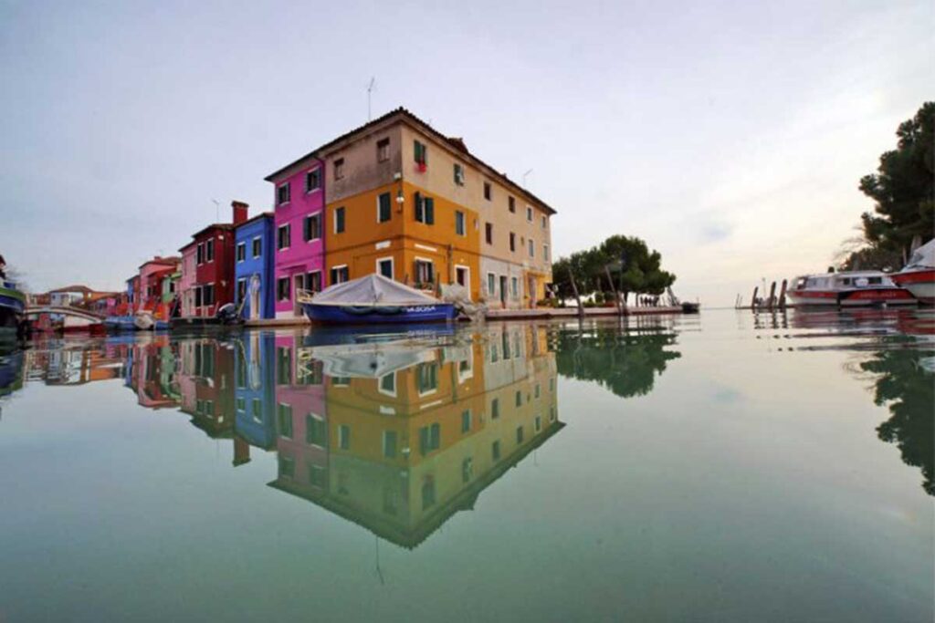 tom-ang-05-wide-angle-zoom-Burano