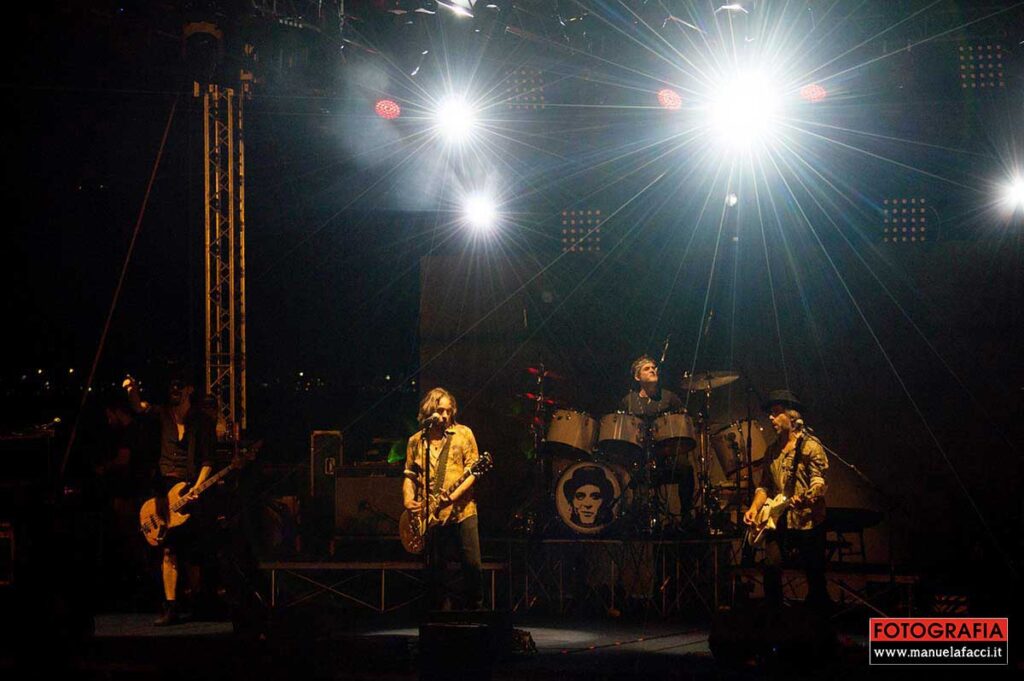 le-vibrazioni-summer-tour-2022-01
