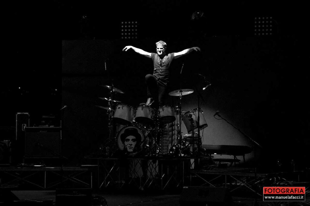 le-vibrazioni-summer-tour-2022-10