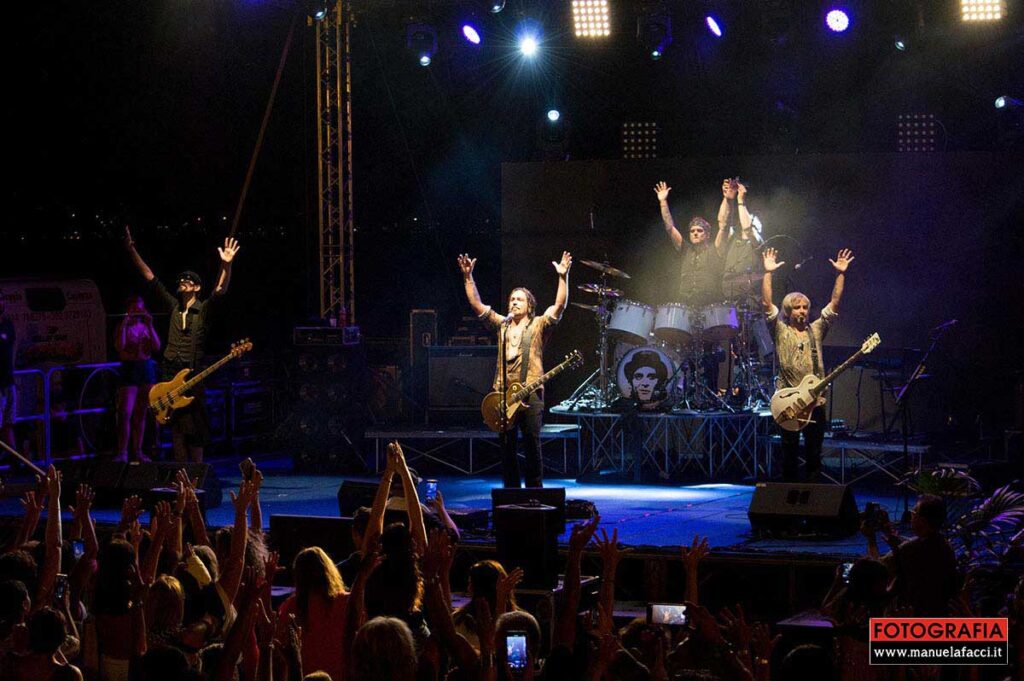 le-vibrazioni-summer-tour-2022-19