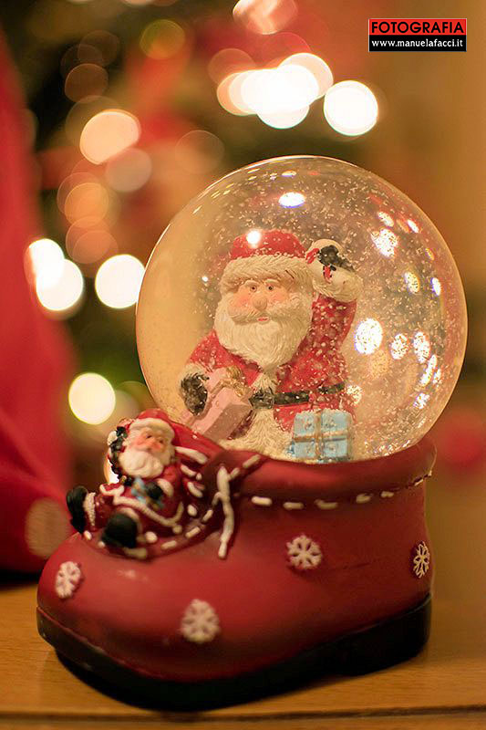 still-life-35-santa-snow-ball