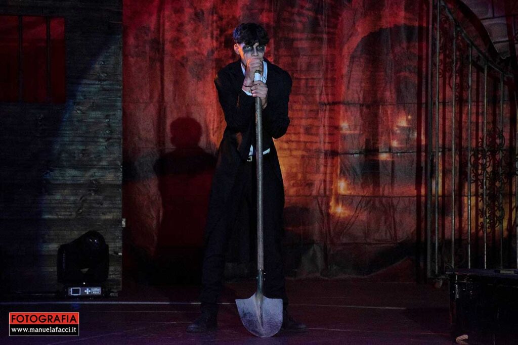 Paranormal-Circus-33