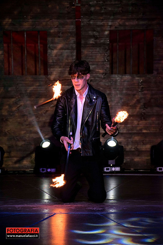 Paranormal-Circus-38