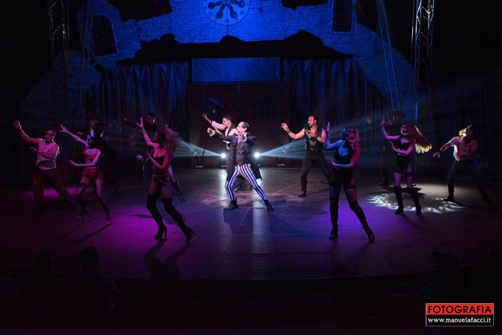 Paranormal-Circus-45