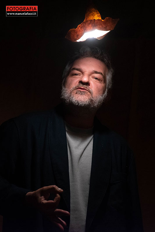 bukowski-a-night-with-hank-roberto-galano-05