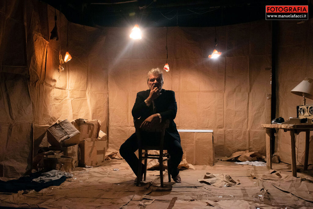 bukowski-a-night-with-hank-roberto-galano-16