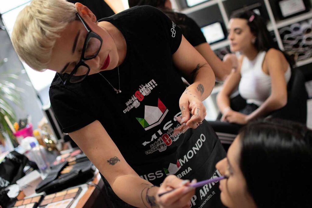 ritratti-moda-sara-centofanti-backstage-01